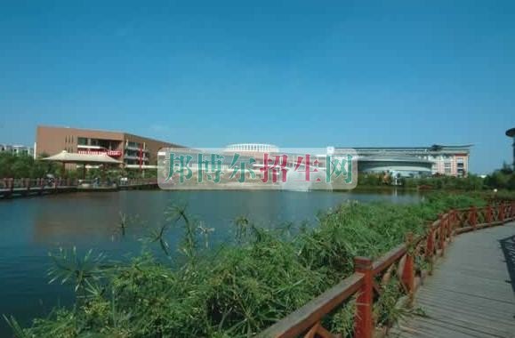 四川城市職業(yè)學(xué)院是幾專(zhuān)