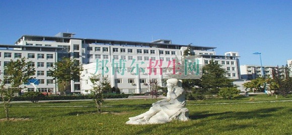 阿拉善職業(yè)技術學院?？圃盒閹讓? width=