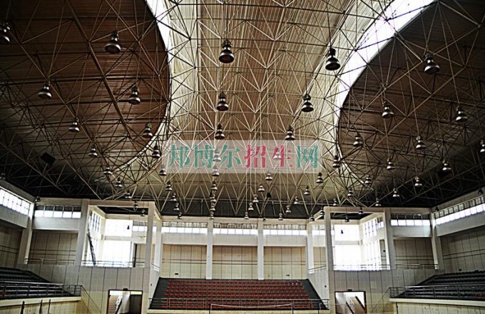 上完中?？梢陨洗髮? width=
