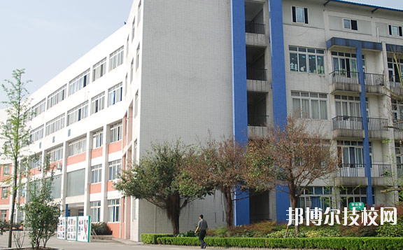 成都指南針職業(yè)技術(shù)學校3