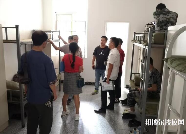 臺江中等職業(yè)學(xué)校2020年宿舍條件