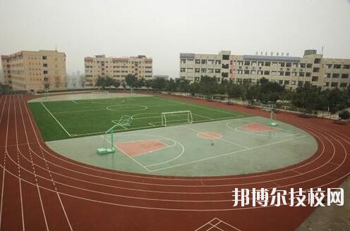 重慶第一財貿學校怎么樣、好不好