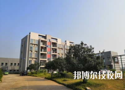 贛州電子工業(yè)技術學校2020年學費、收費多少