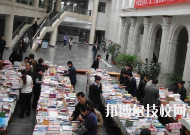 甘肅省郵電學(xué)校2020年報(bào)名條件、招生要求、招生對(duì)象