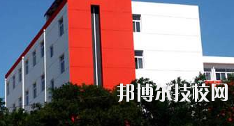 長慶石油學(xué)校2020年報(bào)名條件、招生要求、招生對(duì)象