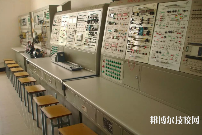 宜春工業學校2020年報名條件、招生要求、招生對象 