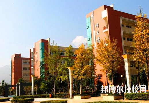 重慶南川隆化職業中學校網站網址