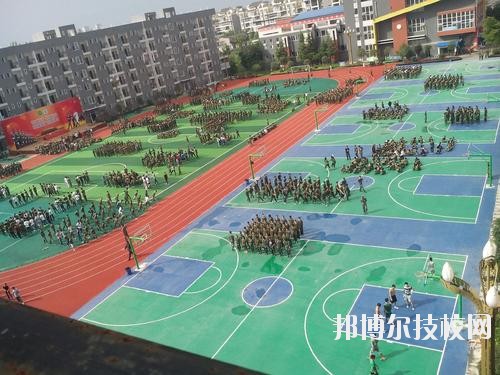 成都鐵路運輸學校2020年報名條件、招生要求、招生對象