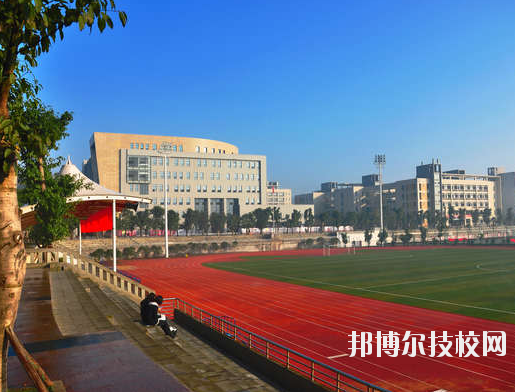 重慶渝中高級職業學校2020年報名條件、招生要求、招生對象