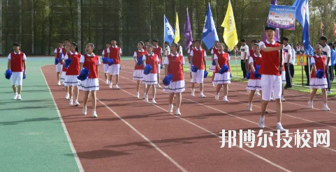 肅南縣職教中心2020年學(xué)費(fèi)、收費(fèi)多少