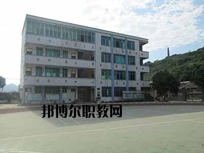 貴州羅甸中等職業(yè)學(xué)校2020年報名條件、招生要求、招生對象