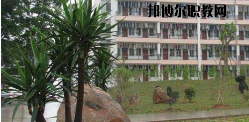 靈山職業(yè)技術學校怎么樣、好不好