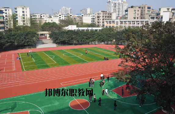 重慶合川職業(yè)教育中心2020年報(bào)名條件、招生要求、招生對(duì)象
