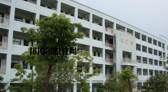 寧波興港職業(yè)高級中學(xué)怎么樣，好不好