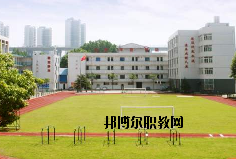 武漢電子信息職業(yè)技術(shù)學(xué)校2020年報(bào)名條件、招生要求、招生對(duì)象