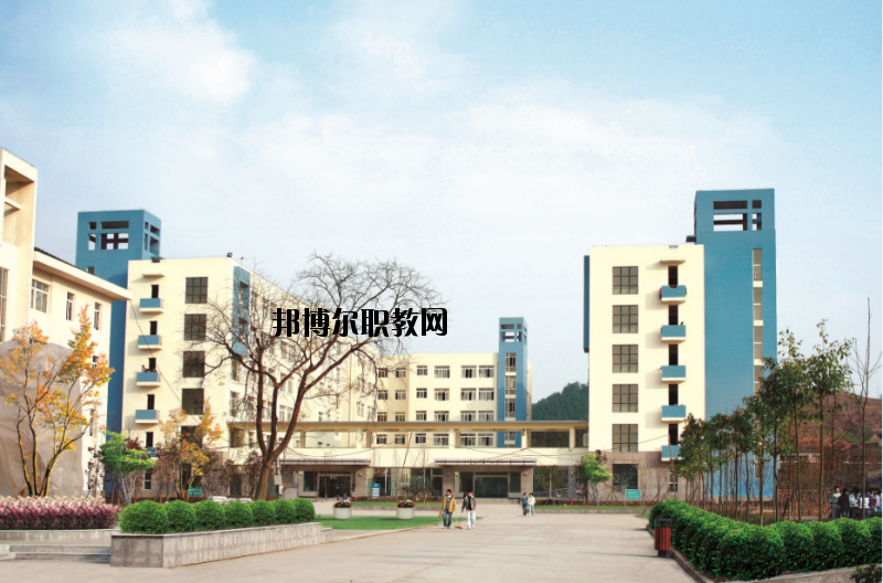 廣元市昭化區(qū)職業(yè)高級中學(xué)2020年報名條件、招生要求、招生對象