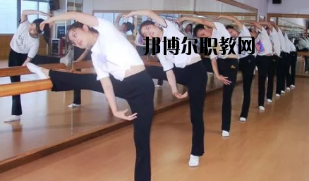 武威遠博技工學(xué)校2020年學(xué)費、收費多少