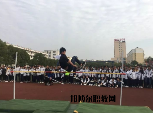 鷹潭工業中等專業學校網站網址