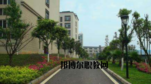 廣東江門(mén)中醫(yī)藥學(xué)校2020年報(bào)名條件、招生要求、招生對(duì)象