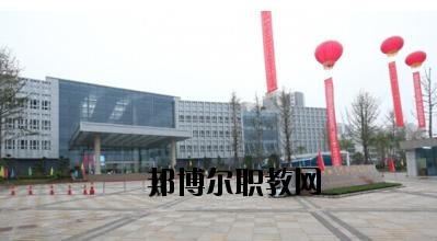 川北醫(yī)學院附屬醫(yī)院護士學校2020年報名條件、招生要求、招生對象