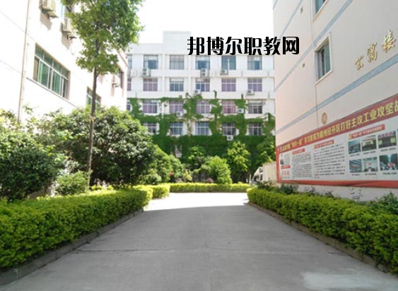 贛州光華職業(yè)技術(shù)學(xué)校2020年報(bào)名條件、招生要求、招生對(duì)象