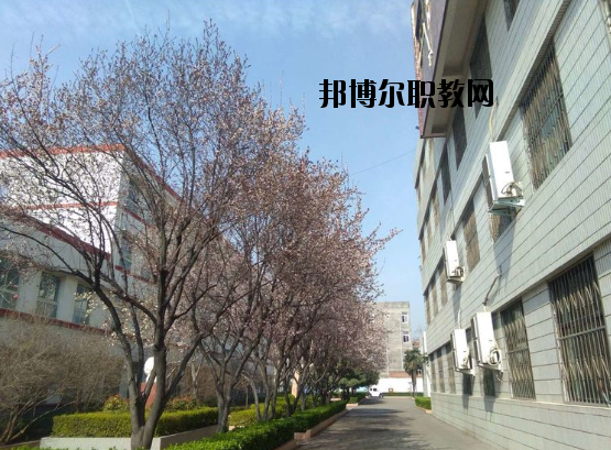 河南平頂山外國(guó)語學(xué)校怎么樣、好不好