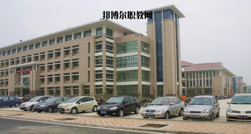 連云港師范高等專科學校2020年報名條件、招生要求、招生對象