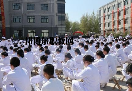 焦作護理學校2021年報名條件、招生要求、招生對象