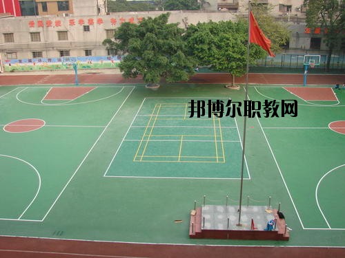 南充通信運輸職業(yè)學(xué)校2020年招生辦聯(lián)系電話