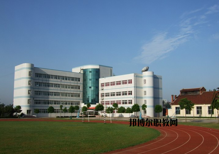 南陽建筑工程學校2021年招生辦聯系電話