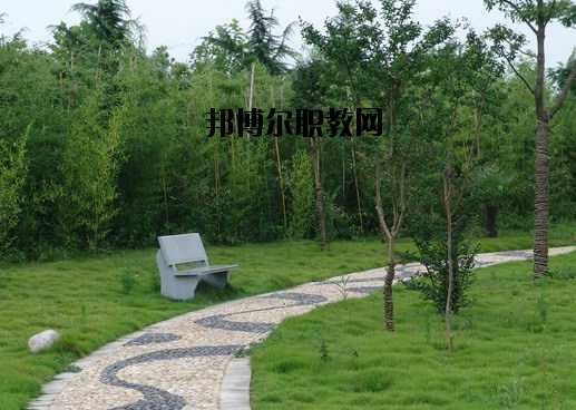 蕪湖信息科技學校網(wǎng)站網(wǎng)址