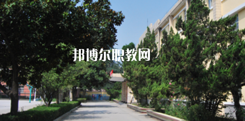 陜西藍(lán)天民航技師學(xué)院2020年報(bào)名條件、招生要求、招生對(duì)象