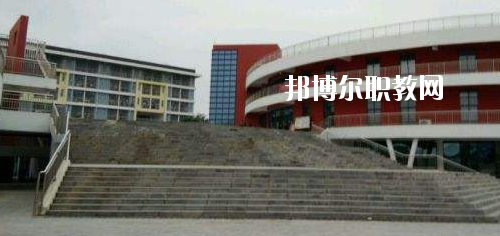 畢節幼兒師范高等?？茖W校(中職部)2020年招生辦聯系電話