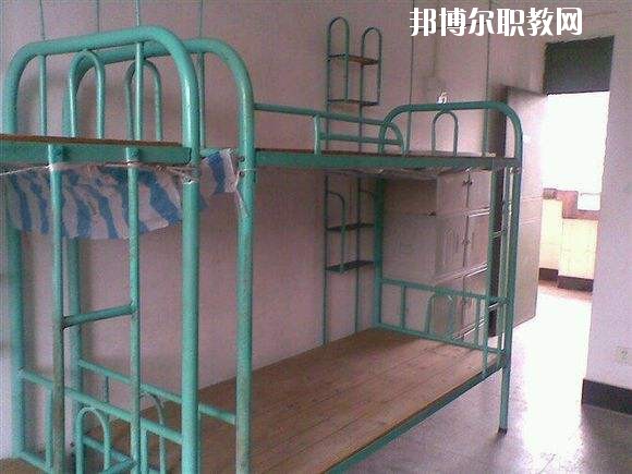 河南省經濟技術中等職業學校2021年宿舍條件