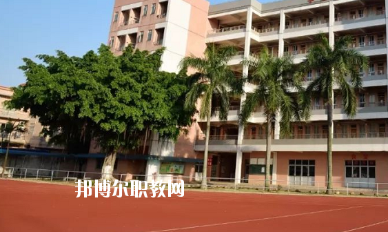 佛山順德區(qū)容桂職業(yè)技術(shù)學(xué)校2020年報(bào)名條件、招生要求、招生對(duì)象