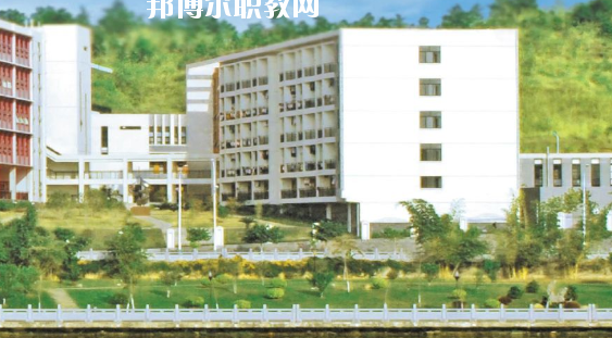 梅州藝術(shù)學(xué)校2020年報(bào)名條件、招生要求、招生對(duì)象