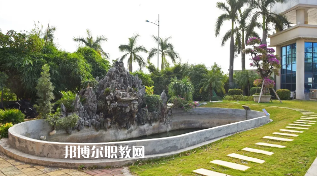 東莞南華職業(yè)技術(shù)學(xué)校2020年招生辦聯(lián)系電話(huà)