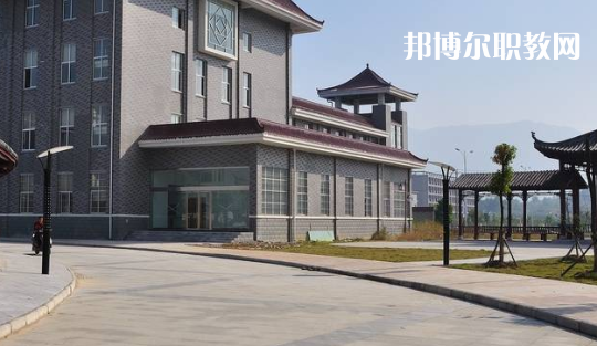 安徽黃梅戲藝術(shù)職業(yè)學院(中專部)2021年報名條件、招生要求、招生對象