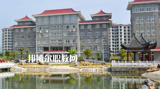 安徽黃梅戲藝術(shù)職業(yè)學院(中專部)2021年有哪些專業(yè)