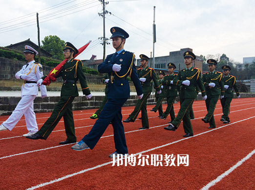 重慶春琿人文技工學校怎么樣、好不好