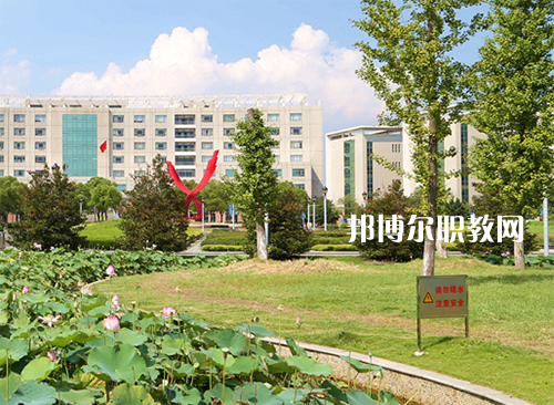 江蘇省常熟職業教育中心校怎么樣、好不好