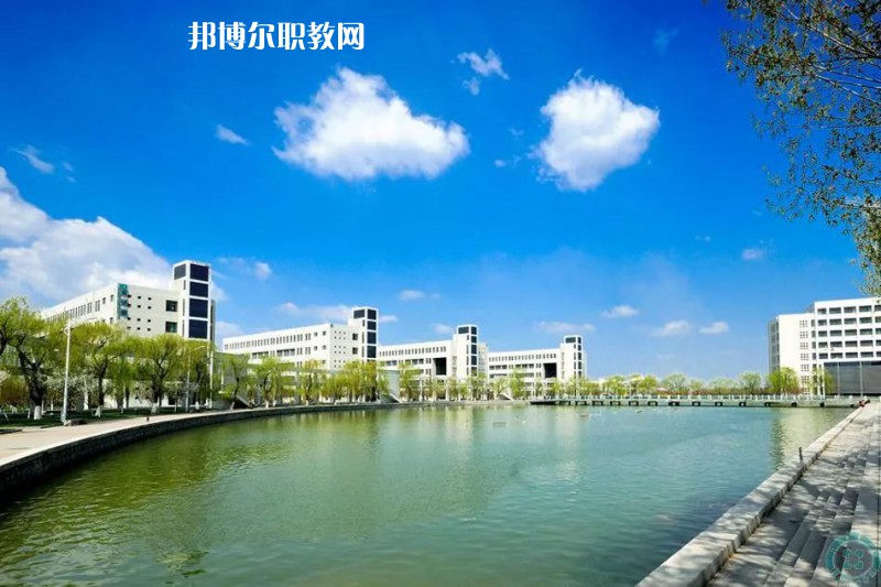 南華縣職業(yè)高級中學怎么樣、好不好