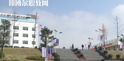 修文縣職業(yè)教育培訓(xùn)中心2021年報(bào)名條件、招生要求、招生對象