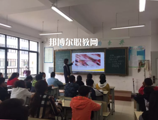 昆明體育學(xué)校2021年招生錄取分數(shù)線
