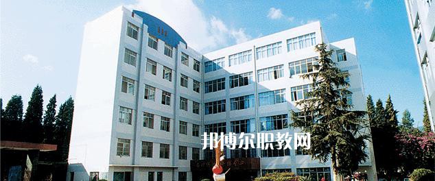 云南貿易經濟學校2021年招生錄取分數線