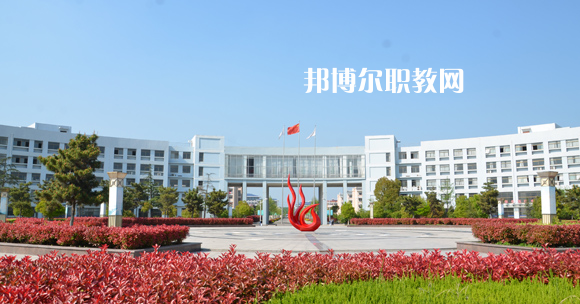 江蘇省宿遷中等專業(yè)學(xué)校2022年學(xué)費、收費多少