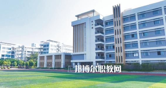  秦皇島市燕海科技職業學校2022年招生辦聯系電話
