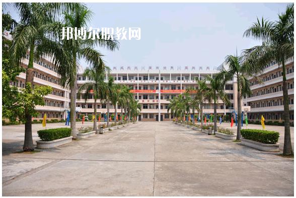 重慶輕工業技工學校網站網址
