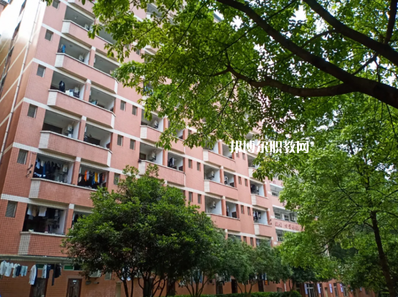 重慶2022年哪些學校有衛校