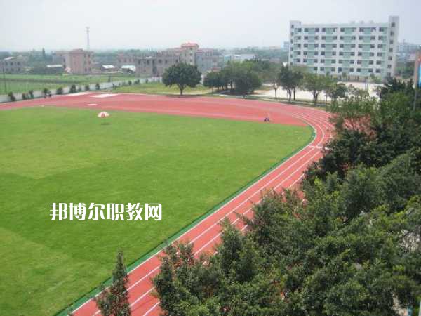 重慶萬州技師學(xué)院2022年報(bào)名條件、招生要求、招生對(duì)象 